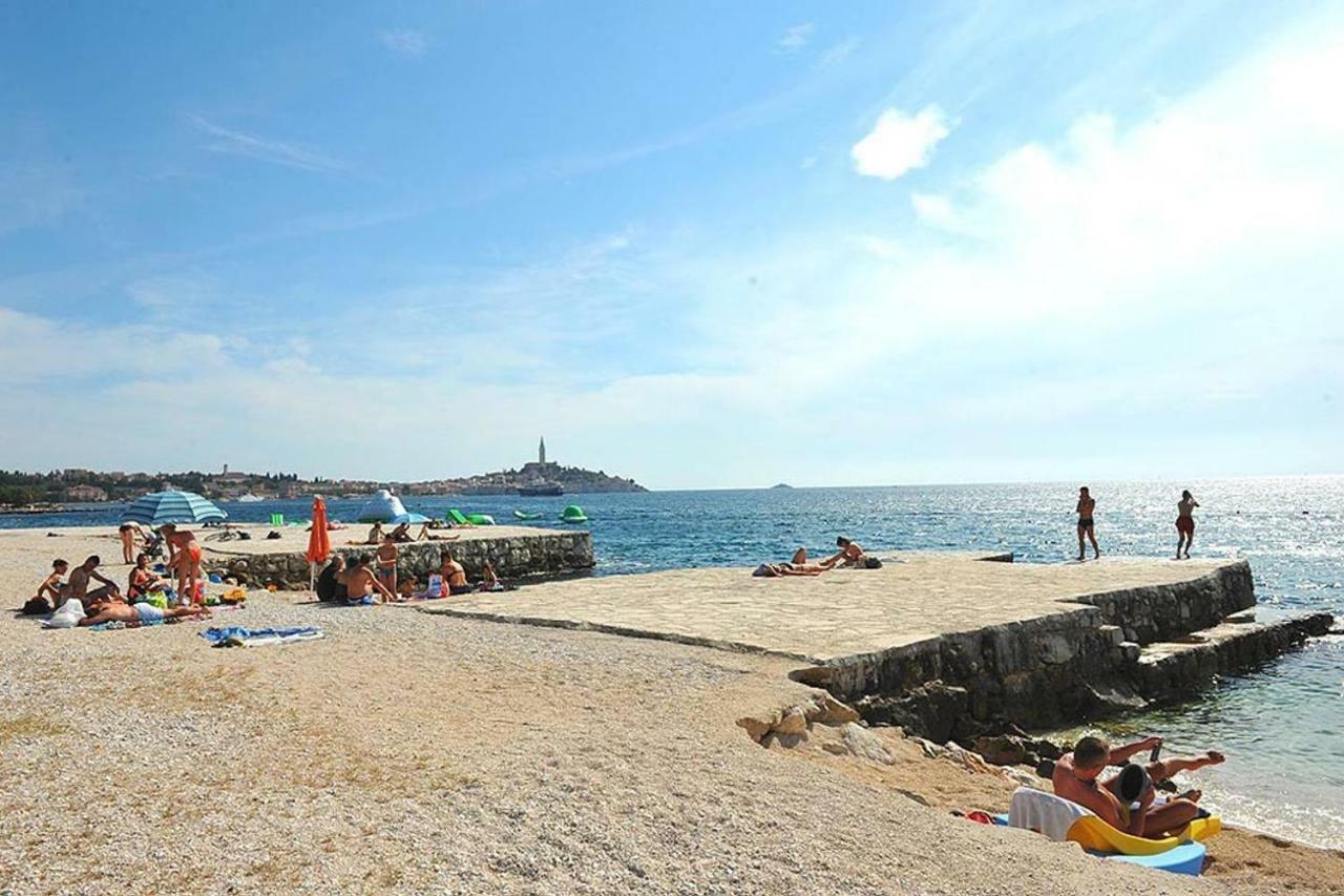 Apartment Rosa 2 Rovinj Exterior photo